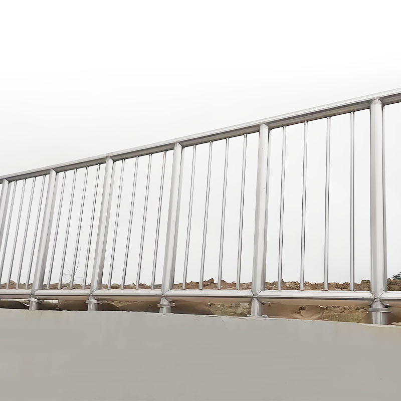 Garde-corps routier en acier inoxydable