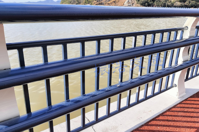 Garde-corps de pont